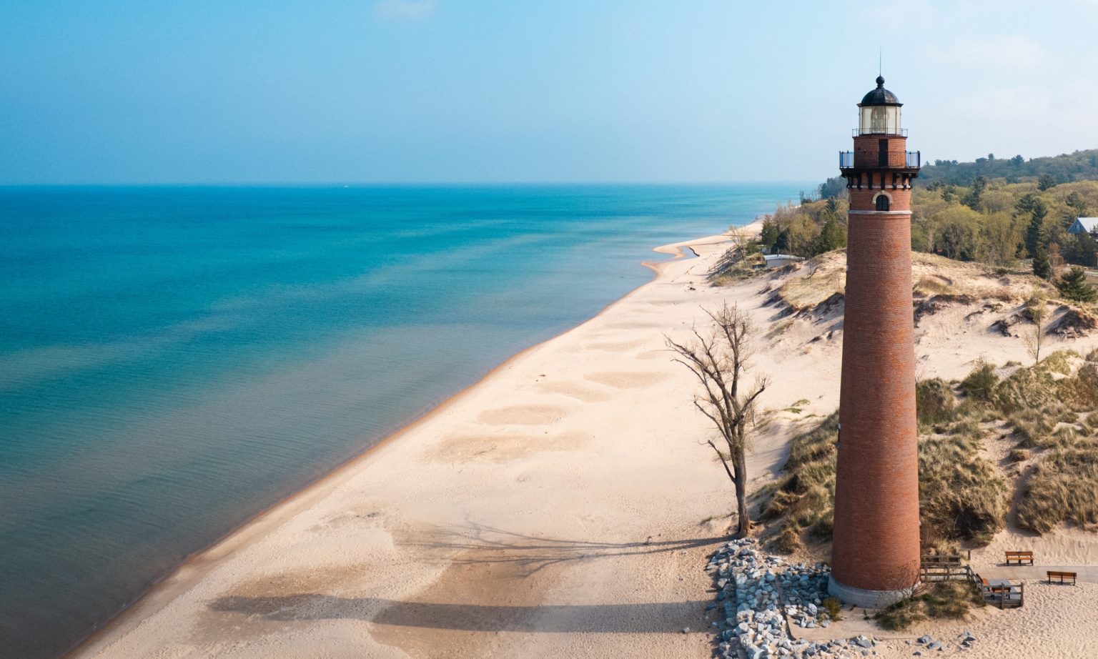 Red Rose Tea Lighthouse Seeing Red: Why Lighthouses Are Painted Different Colors - Lakeshore ...